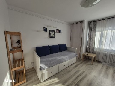 Garsoniera de inchiriat, centru, piata Ovidiu