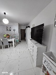 Inchiriere Apartament 3 camere semidecomandat, 70 mp, Florilor
