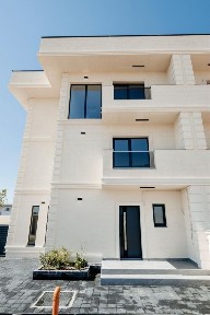 DIRECT DEZVOLTATOR | Vilă 5 camere Dobroești Fundeni | 185 mp | 4 băi | Curte | 2 parcări | P+2 | Toate utilitățile | 2km de sector 2 Bucuresti
