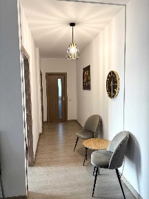 PF închiriez apartament cu 2 dormitoare | Cartier Europa, zona Hexagon Office | Parcare subterană
