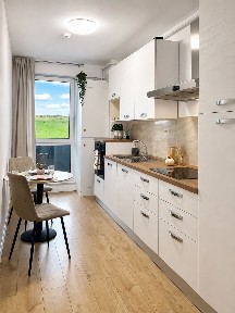 Traian Vuia 194. Apartament cu 2 camere. Parcare. Ac