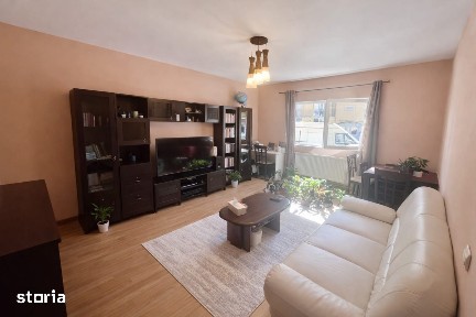 VÂND APARTAMENT 2 CAMERE DECOMANDAT - ȘELIMBĂR, STR. PETRU RAREȘ
