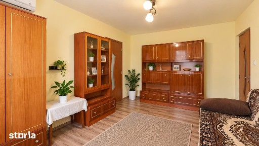 COMISION 0% Apartament 3 Camere | Etaj 2 Centrala Proprie | Dambovita