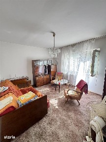 Bucovina, 2 Camere, Decomandat, Etaj 1