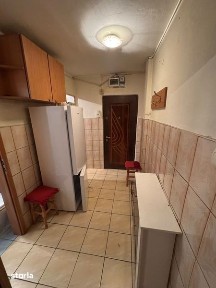 Vand apartament 2 camere zona sagului