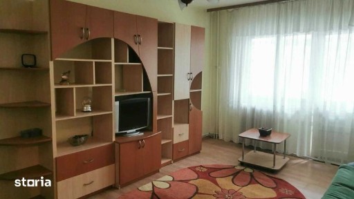 Inchiriez apartament cu 3 camare - Zona Energiei