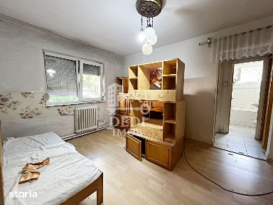 Apartament cu 2 camere de vanzare zona Rogerius, Oradea