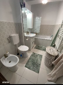 Vand apartament 3 camere Iosia