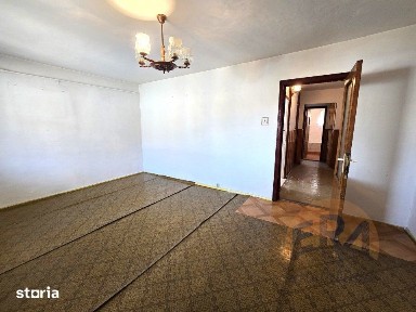 Apartament 2 camere | Decomandat | Renovabil | Rogerius - Str. Lalescu