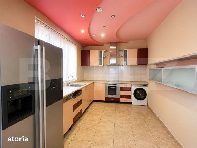 Casa de vanzare cu 5 camere - Cartierul Rogerius