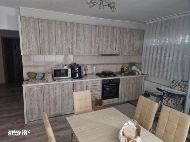 Închiriez apartament in Oradea str Henrik Ibsen nr 1