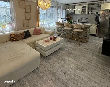 Apartament cu 3 camere, gradina, parcare, zona Eroilor