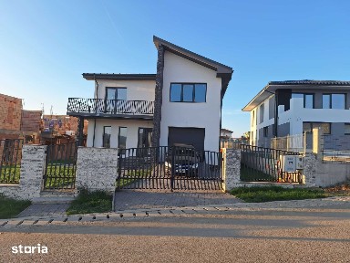 Vand Casa in Chinteni, semifinisata