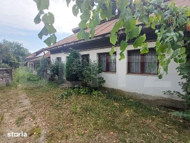 Casa de vanzare, 153 mp, teren 5000 mp, zona Cartiu-Turcinesti