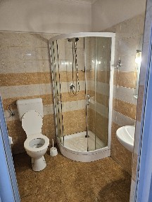 Închiriez camere individual, Sau pentru muncitori - capacitate 20-40 persoane
