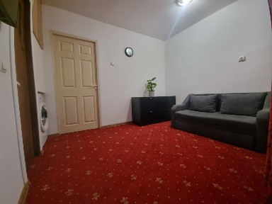 Închiriez apartament două camere Auchan Titan / Ozana / metrou 1 decembrie 1918