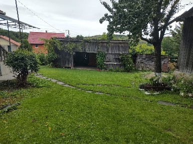 Vând casă în sat Cara, comuna Cojocna la 18 km de Cluj-