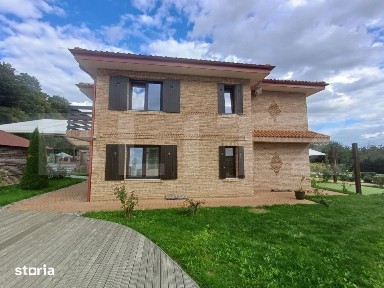 Spatiu comercial, 820 mp, zona Centrala - Dragomirna