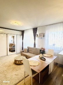 Studio zona Tractorul, etaj intermediat, boxa+parcare de vanzare