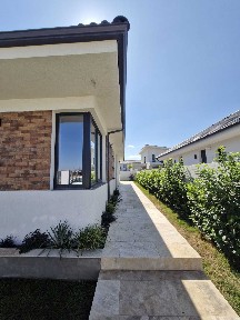 Casa de Vanzar - Petru Maior- Cartier Viena