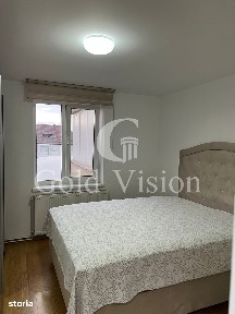 Apartament cu 4 camere, decomandat, 80 mp utili, zonă centrală