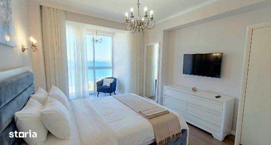 Frontal Sea View-120 sqm-Reyna Beach