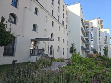 Închiriez apartament 2 camere, bloc nou zona Cetate 420E
