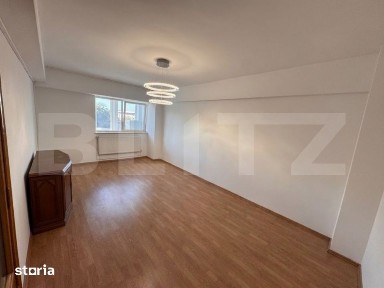 Apartament 3 camere, 78 mp, zona Universitatii
