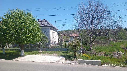 Casa de vanzare cu 22 ari teren
