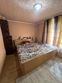 Casa de vanzare in apropiere de orasul Caiova