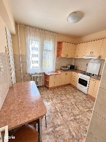 Apartament 4 camere - Zona Prima Shops