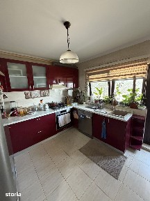 Casă cu 4 camere și mansardă în Bragadiru