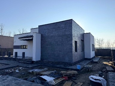 Casa de vanzare noua la cheie