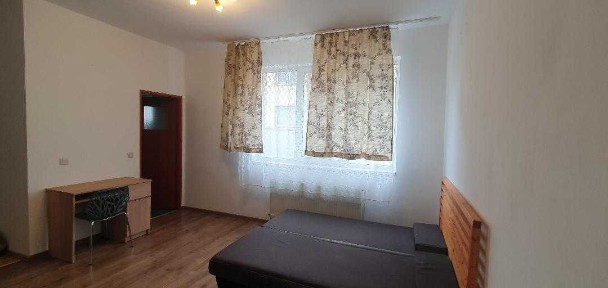 Inchiriez apartament cu o camera in cartier Europa