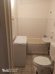 Inchiriez apartament 1 camera zona metrou Costin Georgian