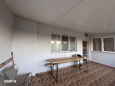 Casă de vânzare complet mobilată+1000mp teren, 2km de Stațiunea Tășnad