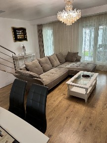 Casa 3 camere in complex Cosmopolis