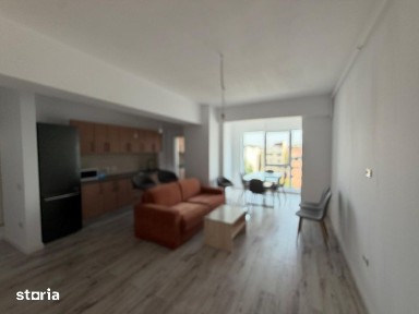 Apartament 3 camere, 92 mp, zona Promenada