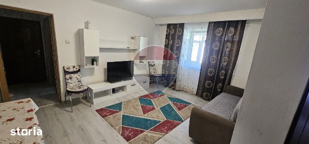 Apartament cu 2 camere de vânzare pe strada Alecu Russo