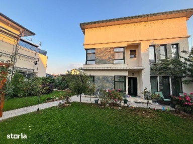 CASA -ZONA SELECTA ( foisor, gratar, beci, terase si curte amenajata)