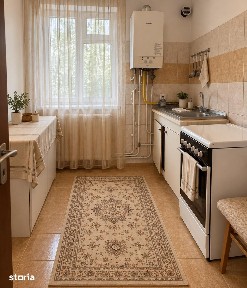 Apartament 3 camere - ultracentral, 63 mp, orientare S-V - 69.900 EUR