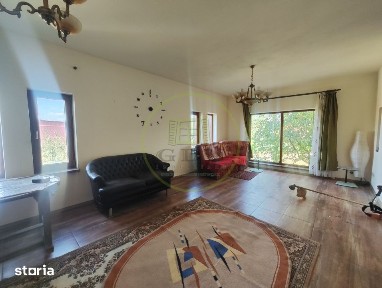 Casa 2 camere, teren 292 mp, Ghercesti, zona Spitalului Regional