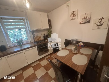 Decomandat Et 3\/4 cu 2 bai si 2 balcoane linga parcul Clabucet
