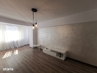 Apartament cu 2 camere zona Select cu loc de parcare