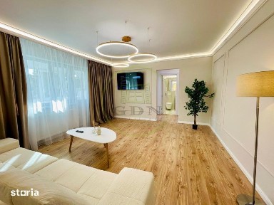 Apartament 3 camere, 73.3 mp, Garii, zona Piata