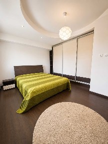 Proprietar, vand apartament 3 camere, mobilat si utilat, Bucuresti, zona Unirii - Hala Traian - Calea Calarasilor