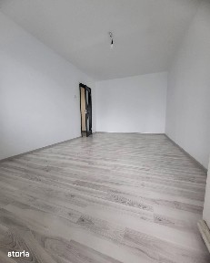 Apartament 2 camere decomandate la etaj 3, A Russo
