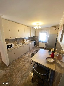 Apartament cu 3 camere in Zorilor strada Pasteur