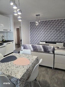 Inchiriez apartament 2 camere,terasa 30mp zona Parc Poligon Floresti