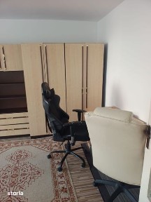 Inchiriez apartament 3 camere